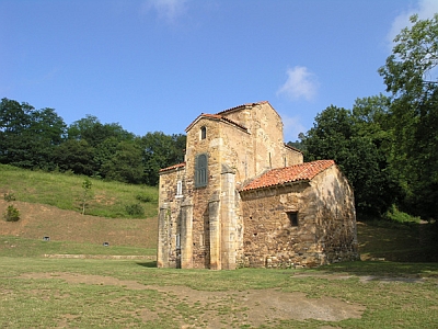 Prromanische Kirche bei Oviedo